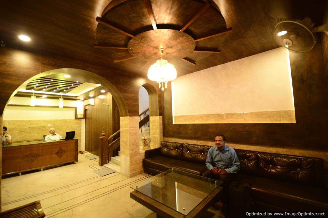 Hotel Mehra Inn Amritsar Exterior photo